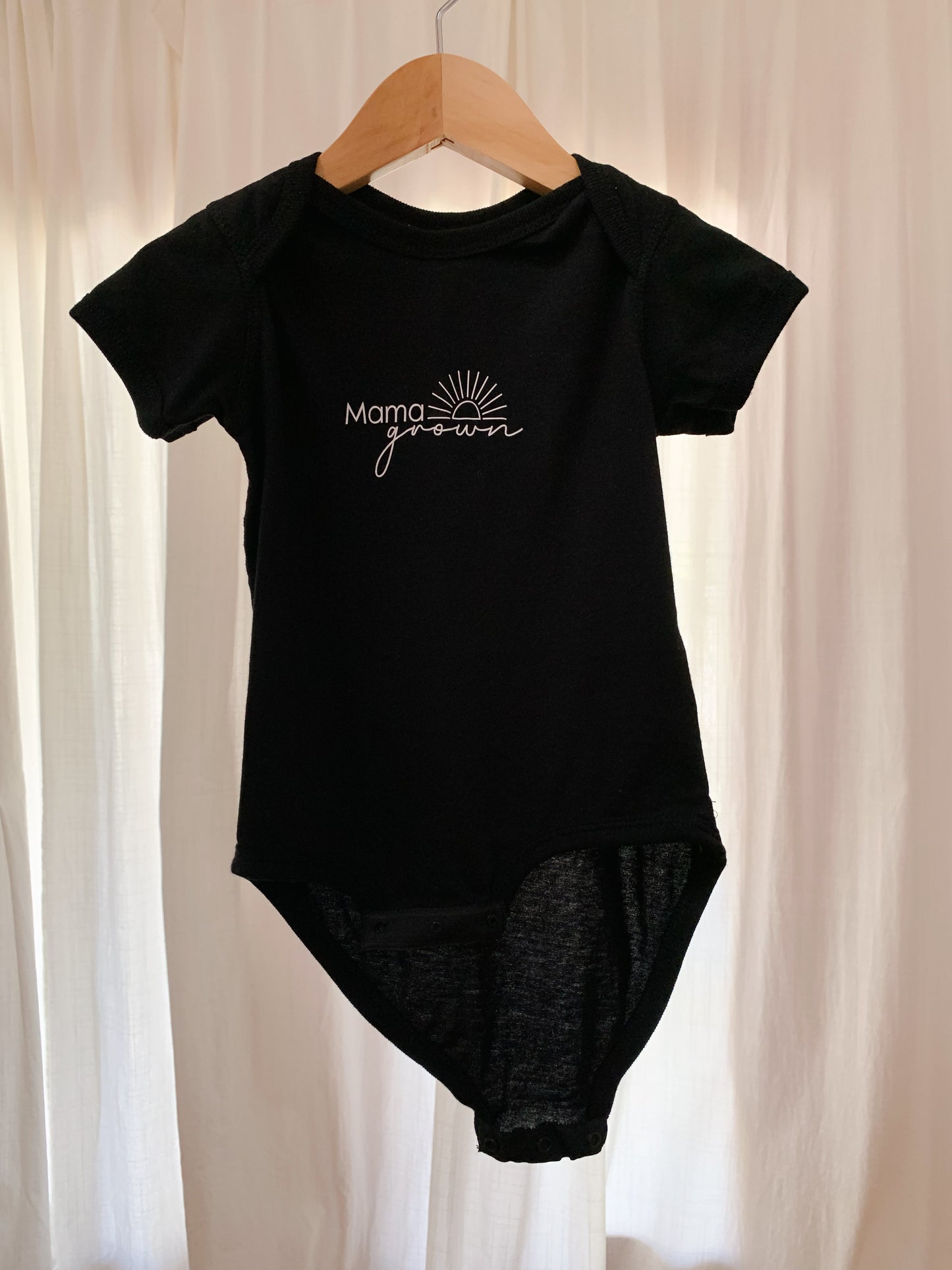 "Mama Grown" Baby Bodysuit-BLACK